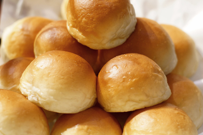 Fresh Baked Rolls - Giant Crab Seafood